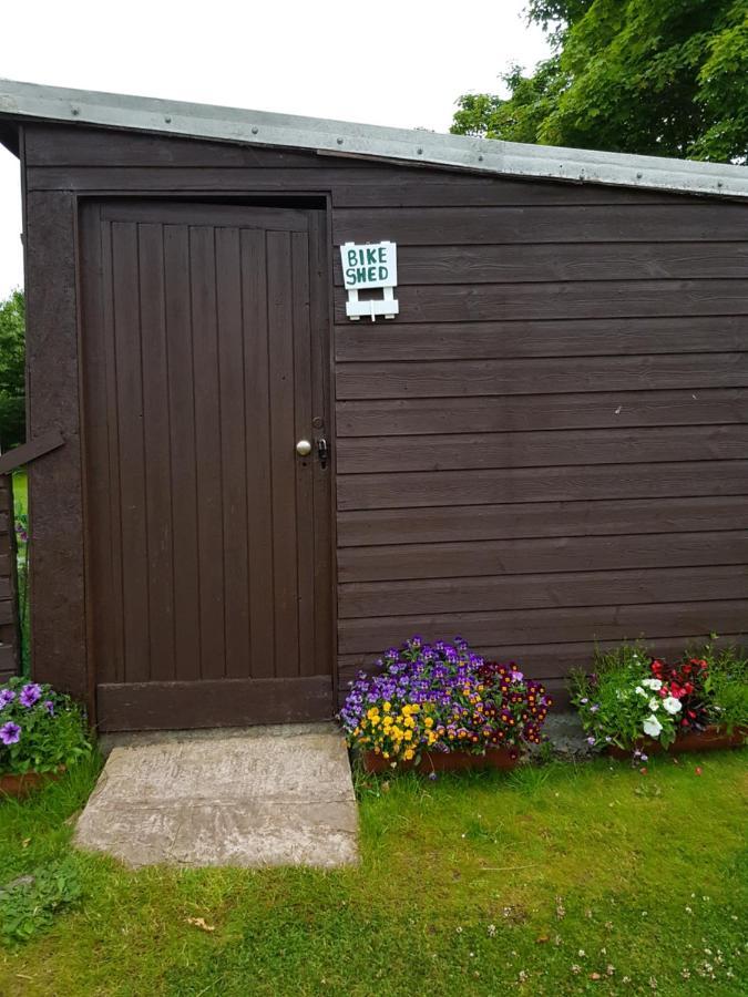 Helmsdale Lodge Hostel - All Rooms En-Suite Exteriör bild